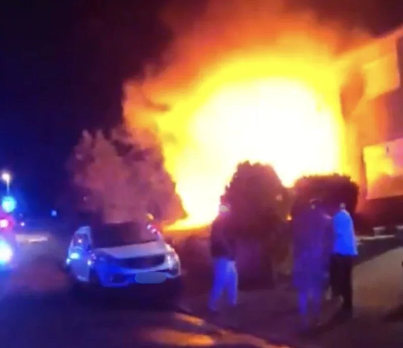 Blaze at Mum and Toddlerâ€™s Home Sparks Major Hunt