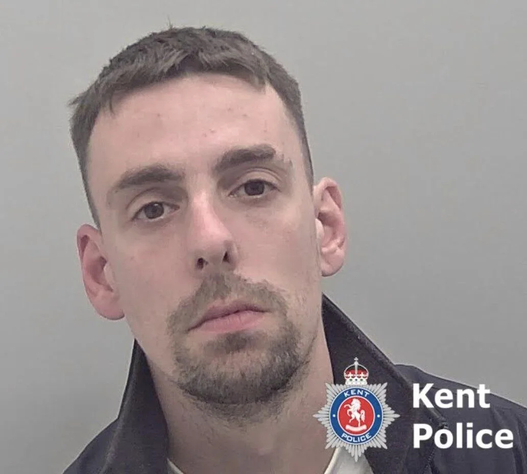 Shoplifting Blagger Locked Up After Flouting Court Ban