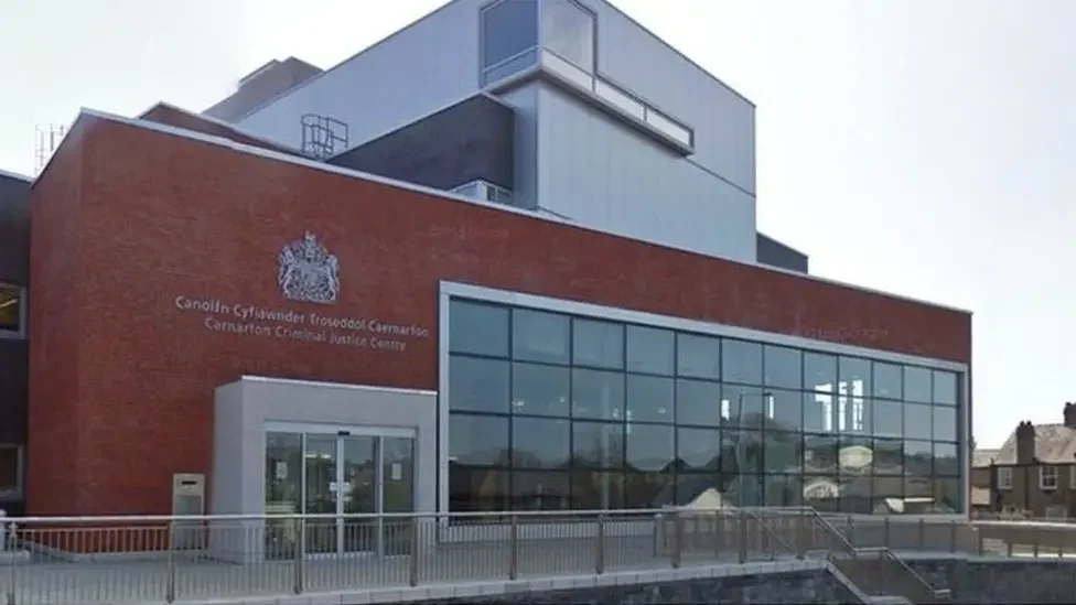 Man Breastfeeds 60-Year-Old Woman to â€˜Get Back at His Mumâ€™