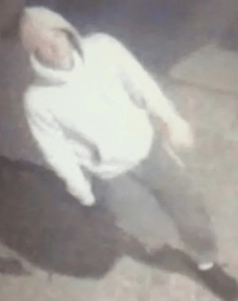 Police Probe Links Three attempted burglaries on Petrol Stations in Fareham and Lee-on-the-Solent