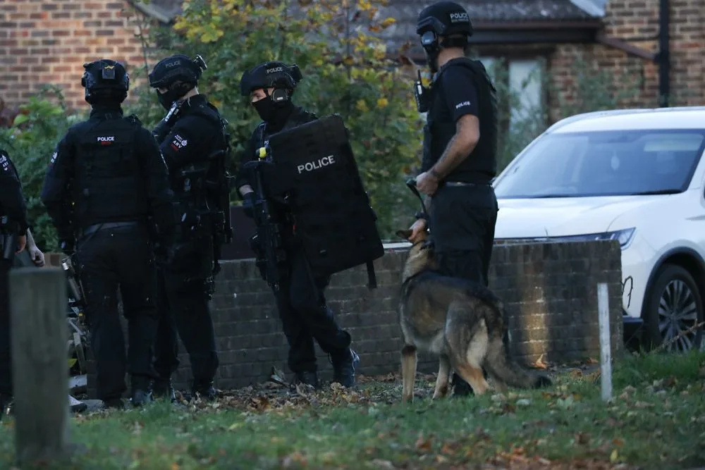 Armed Police Lock Down Quiet Kent Village Over Weapons Welfare Concern