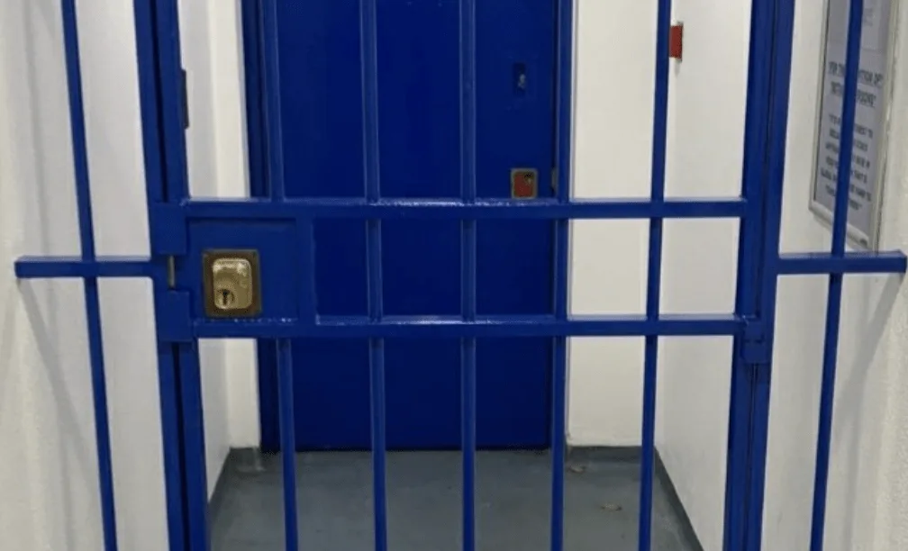 Deceptive thieves and knife-point robbers were among those jailed for close to 30 years in September 2021, following investigations carri…