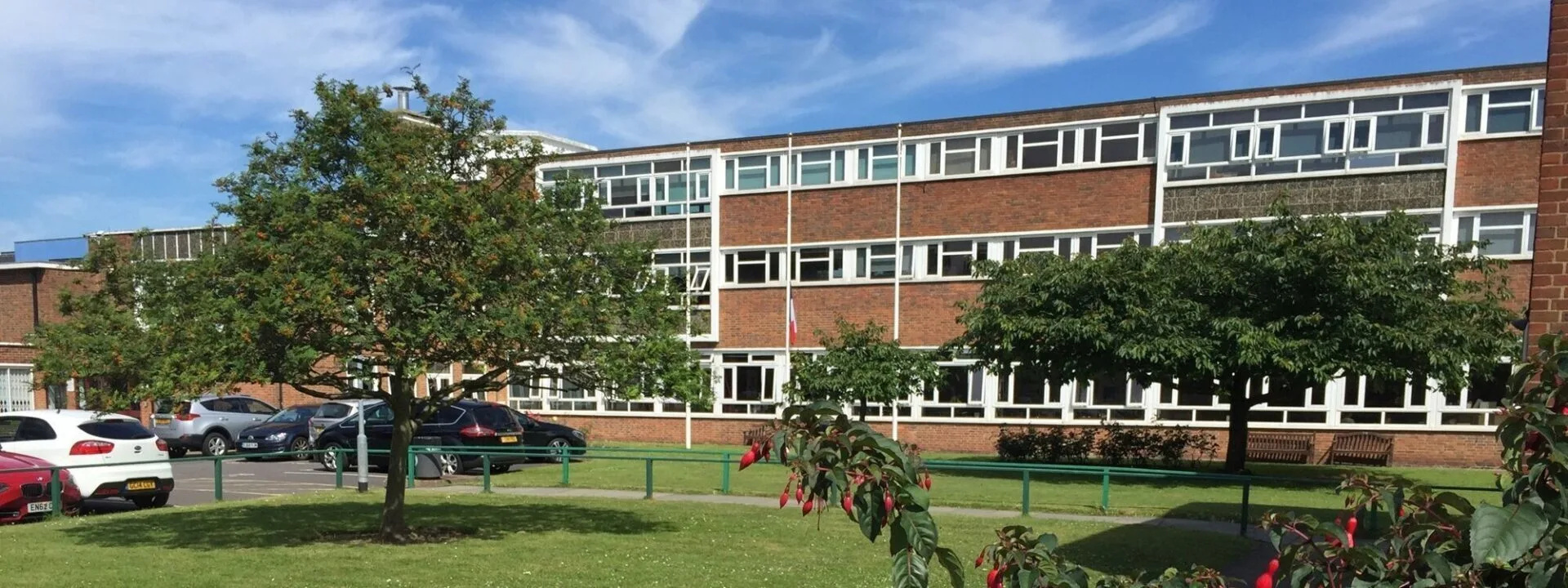 Sidcup School Lockdown Sparks Police Probe After Man Hospitalised
