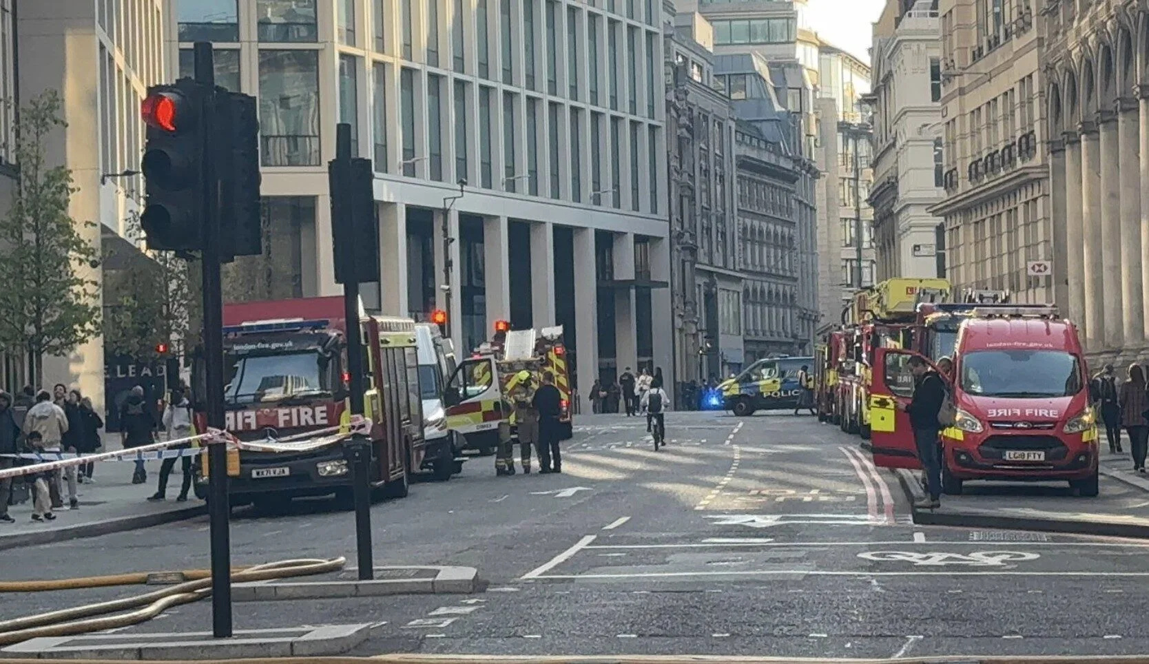 Sub-Basement Blaze Sparks Huge Fire Brigade Response in Central Londonâ€”No Injuries Reported