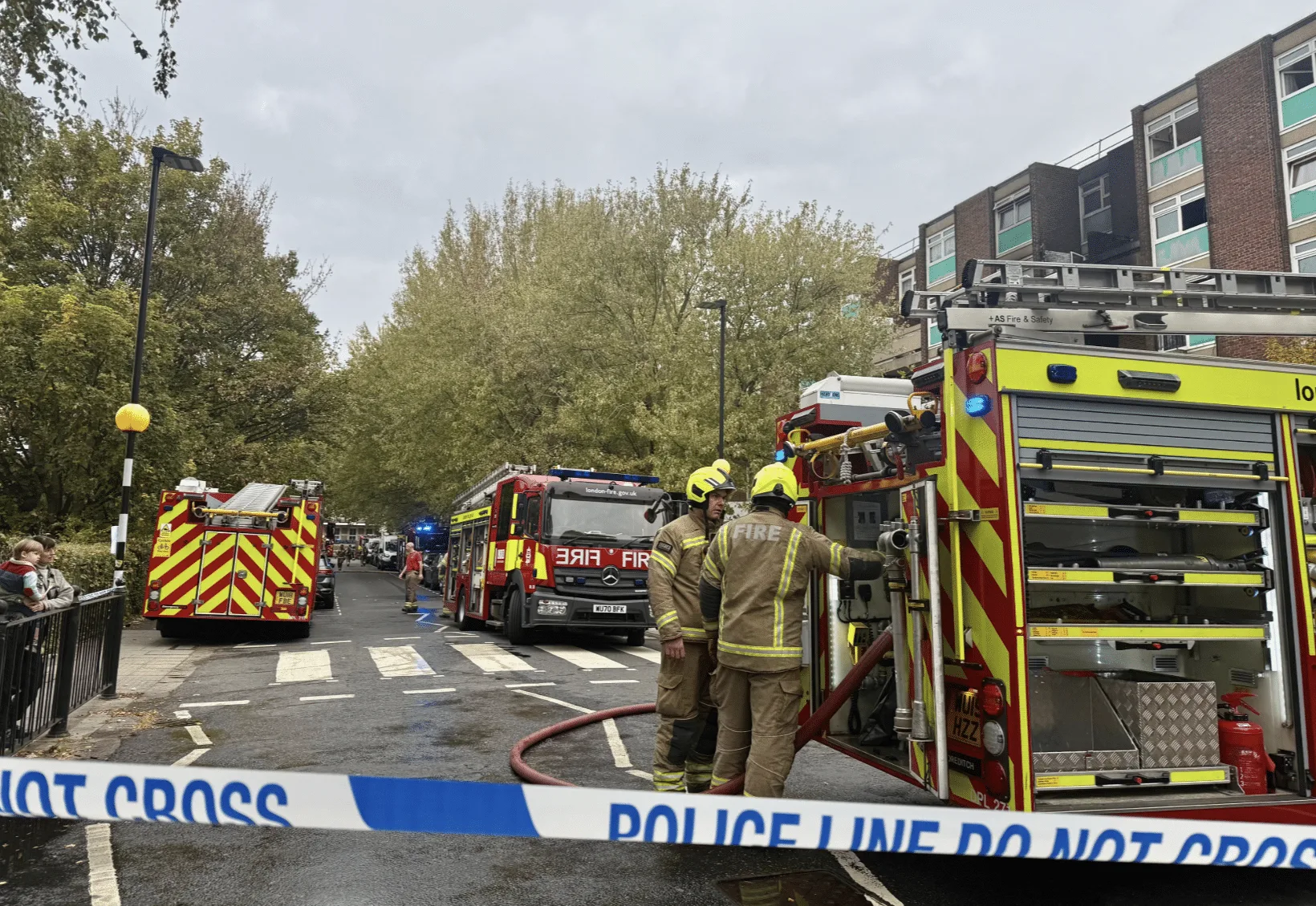 Massive Hackney Road Blaze Rescues Four People and Dog from Six-Storey Flat â€“ No Injuries