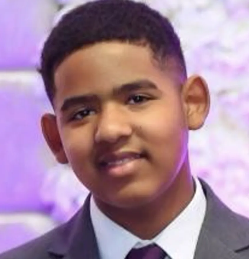 Man Stabbed to Death in Birmingham â€“ Police Hunt Teen Suspect