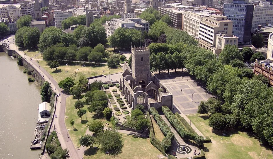 Three Men Assaulted in Bristol Park â€“ Police Launch Urgent Appeal