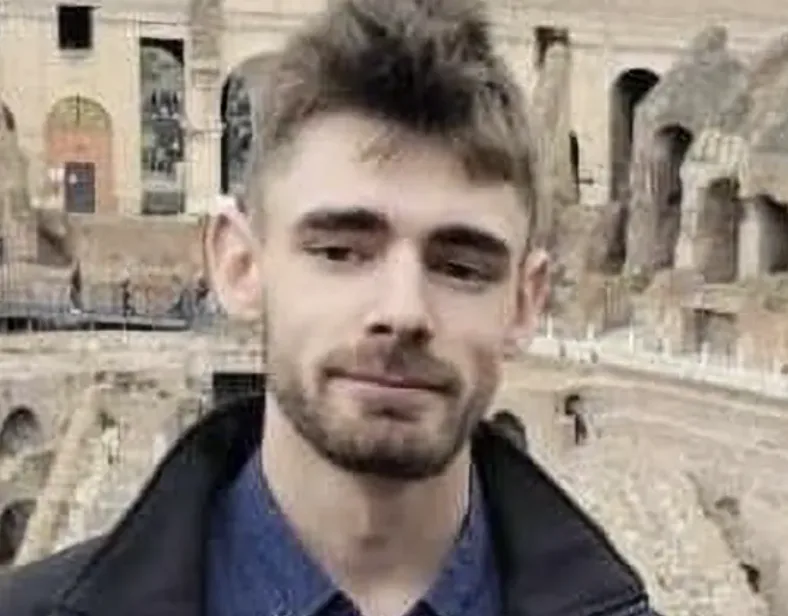 Teen Charged with Murder After 23-Year-Old Fatally Stabbed Outside Surrey Pub