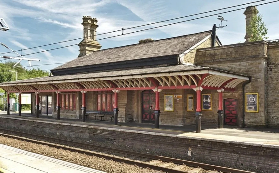 Drunk Dad Shivdath Mambro Fined Â£205 After Violent Punch-Up at Earlestown Station