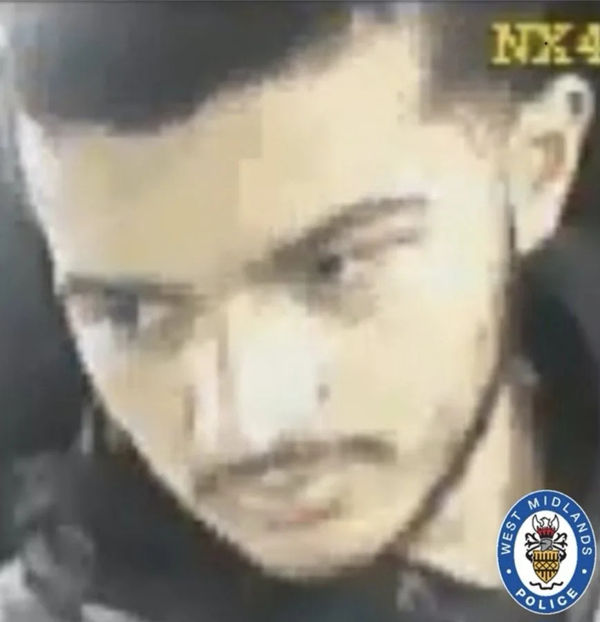 Birmingham Police Hunt Man Who Kicked Out Bus Window â€“ Public Asked to Help Identify Suspect
