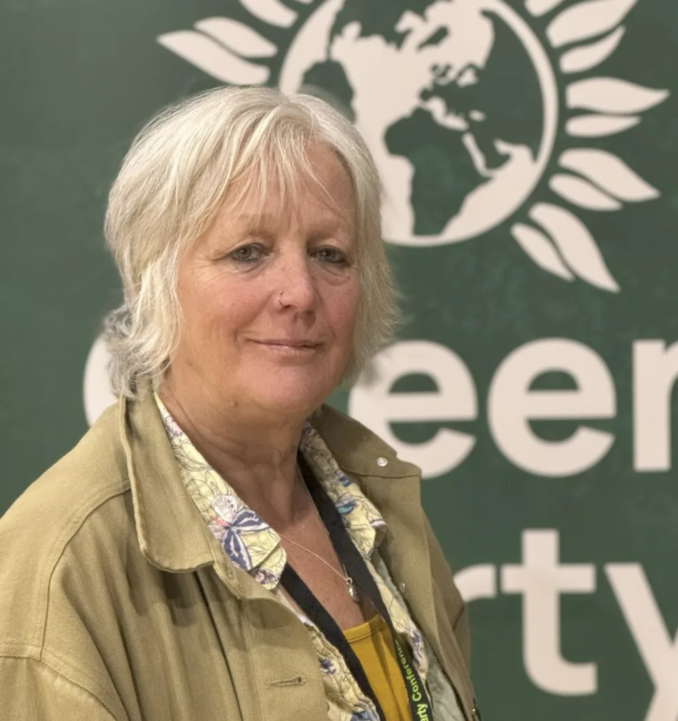 MP Blasts Green Councillorâ€™s Valentineâ€™s Card Campaign for Male Asylum Seekers as â€˜Safeguarding Nightmareâ€™ in Crowborough