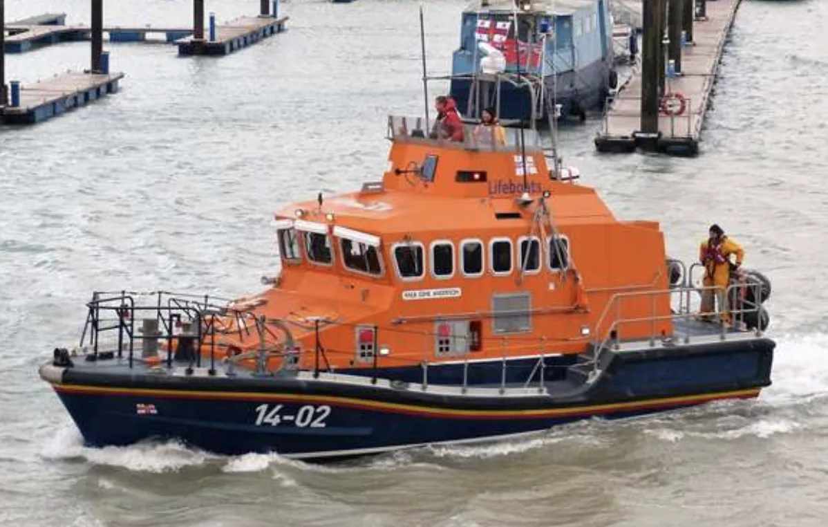 Man in His 60s Found Dead in Ramsgate Marina â€“ Police Confirm No Suspicion