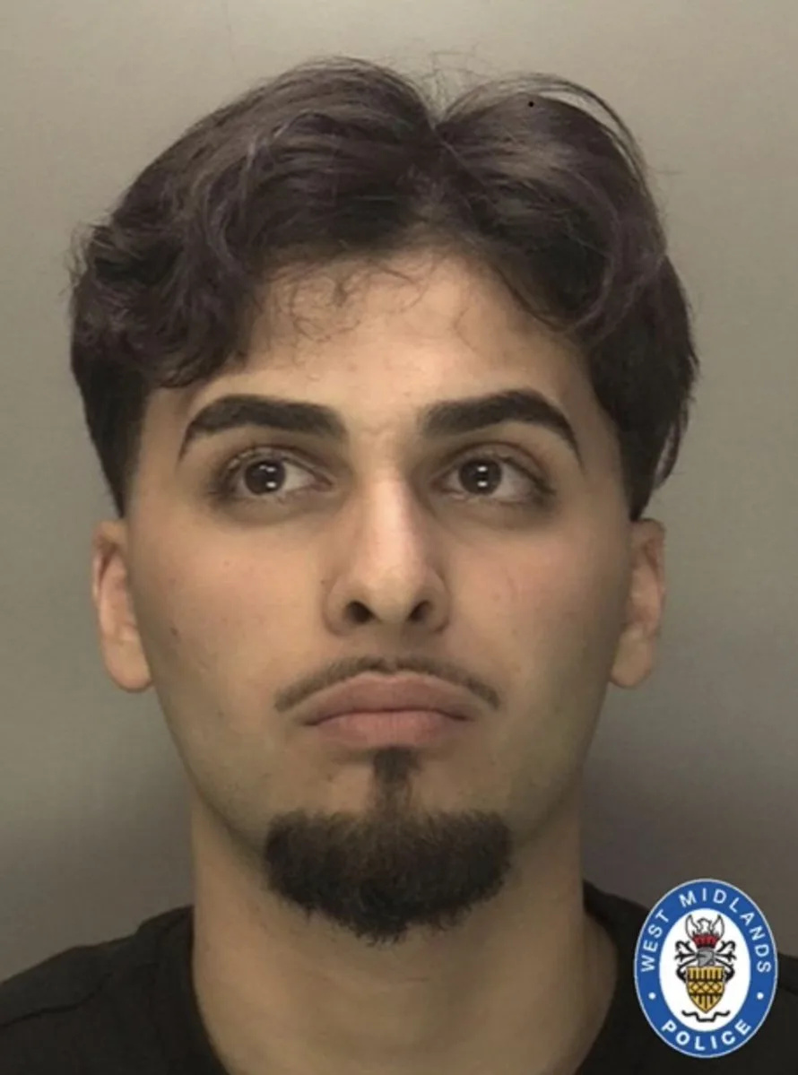Coventry Woman Critically Stabbed in Early Morning Attack â€“ Police Hunt 21-Year-Old Deara Sadiq
