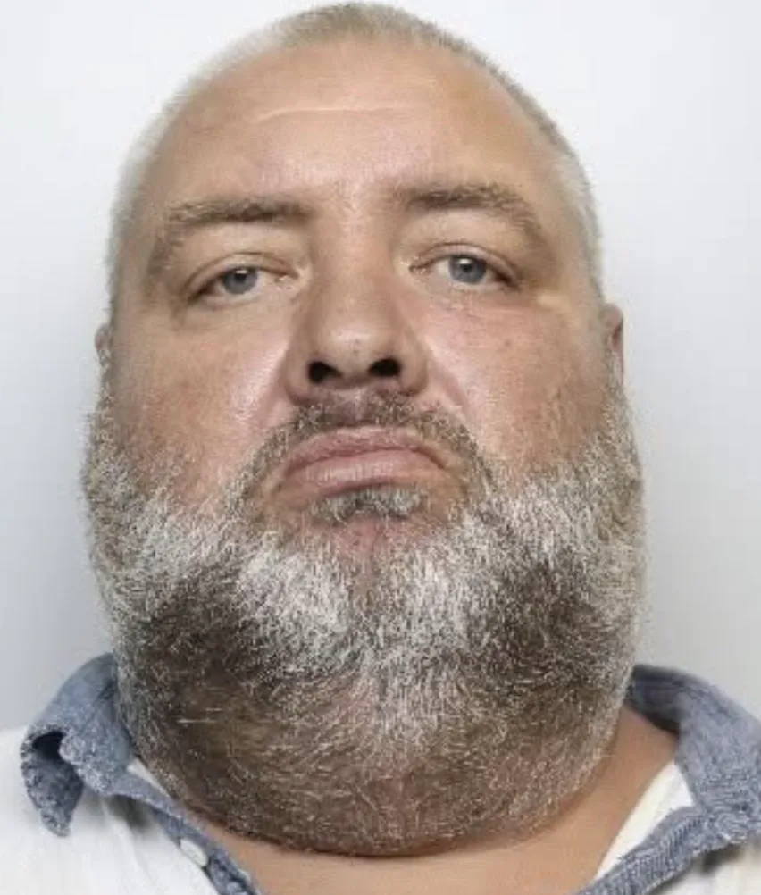 White Horse Man Jailed for Five Years After Police Find Sawn-Off Shotgun and Machetes in Cloned Car at Oxford Shopping Centre