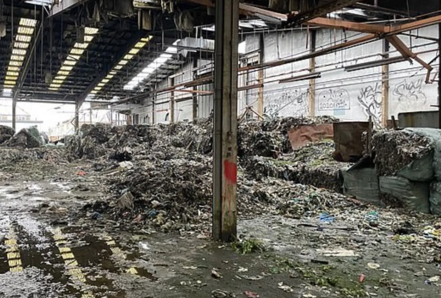 Rogue Tycoon Fined Â£1.4M for Dumping 4,275 Tonnes of Illegal Waste Across Seven Counties