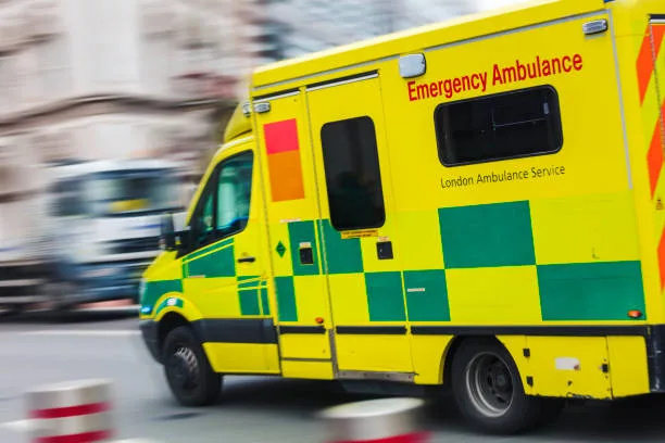 Two Men Stabbed on Peckham High Street â€“ One Seriously Hurt, Two Arrested