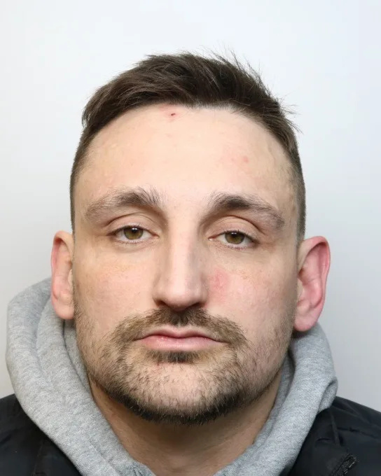 Swindon Drug Dealer Simon Huckvale Jailed Again After Busted With Â£14k Crack and Â£2,500 Cash Just Months After Release