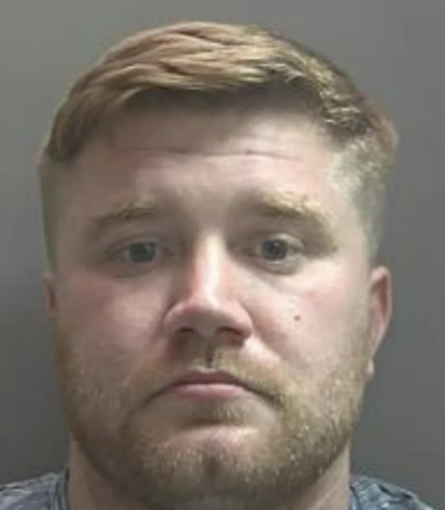 Watford Drug Dealer Caught with Loaded DIY Gun and Â£36k Cash Jailed for Six Years