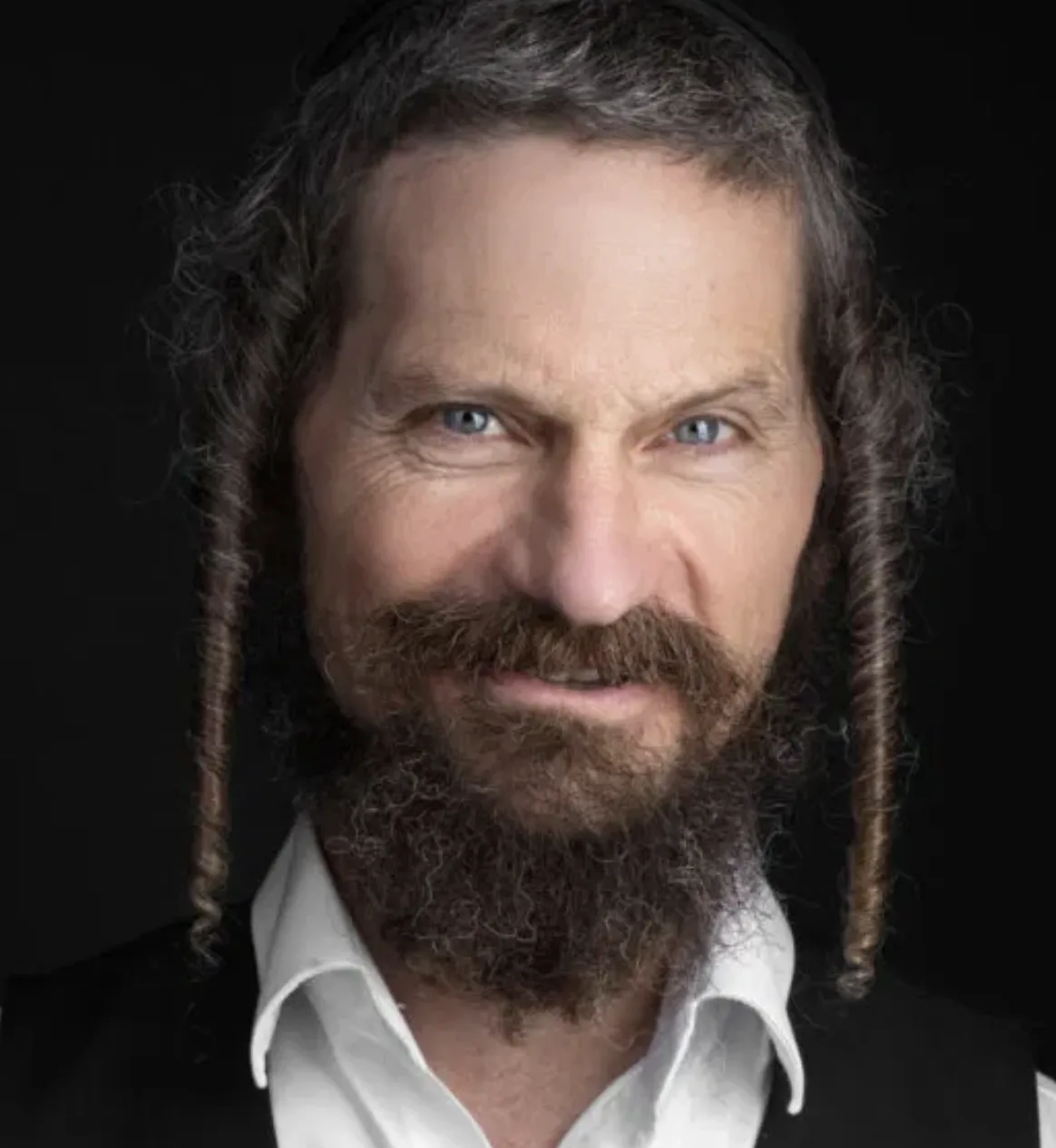 Surfing Rabbiâ€™s Fiery Prophecy: US, UK, China Set to Fall to Divine Wrath, Sparks Outrage