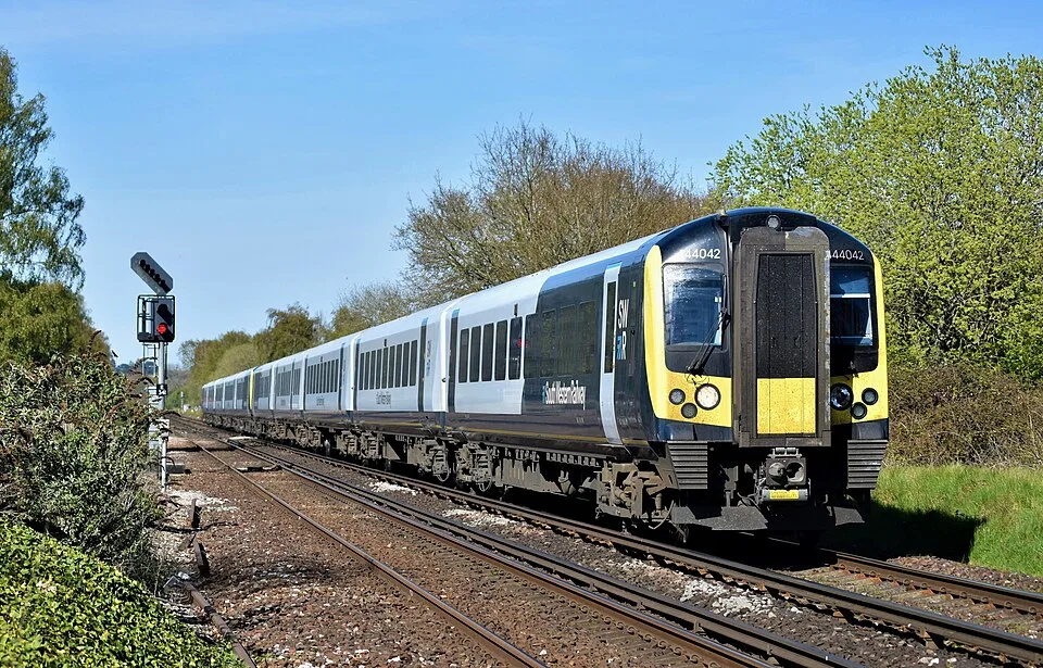 Person Hit by Train Between Havant and Portsmouth Harbour Blocks Lines