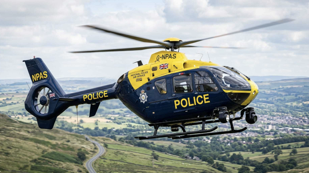 NPAS Crew Land Helicopter to Catch 150mph Suspect in Surrey