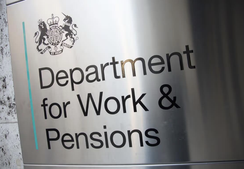 Benefits claimant alerted DWP prior to suicide following Universal Credit reduction