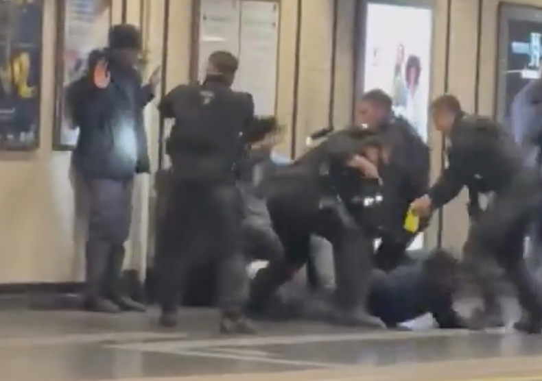 Three Teens Arrested Following Armed Robbery Report Near Vauxhall Bridge Road