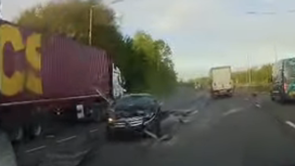 Accident on A13 Westbound Causes Long Delays and Lane Closures