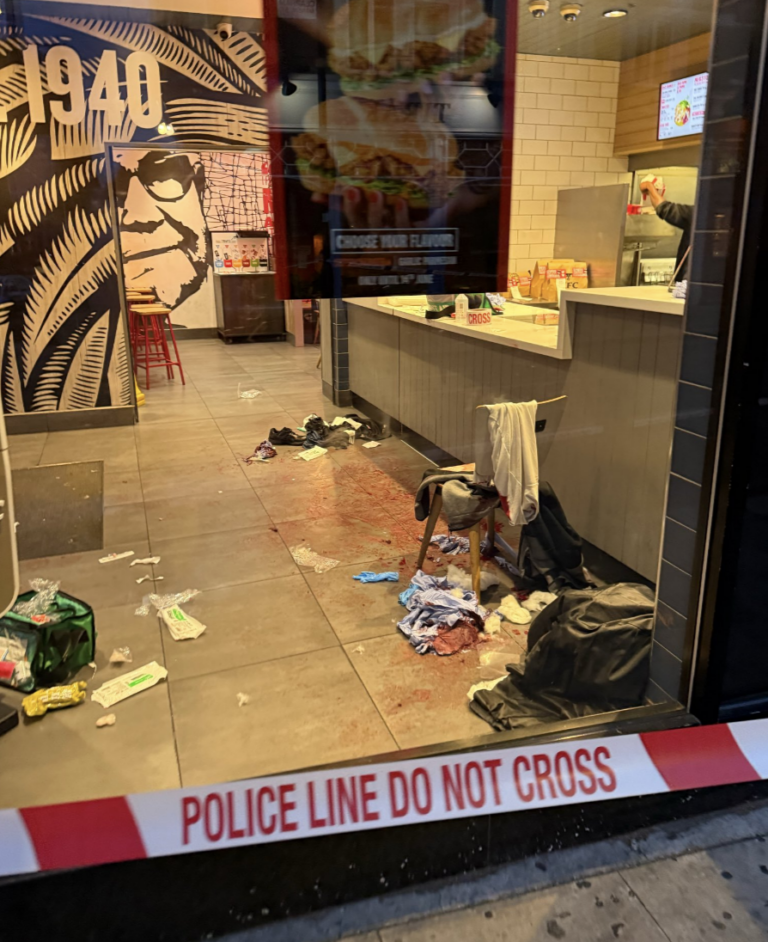 Man Transferred to Major Trauma Centre After Stabbing Incident on High Street