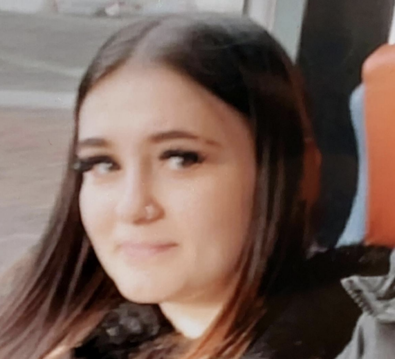 Police Issue Appeal to Locate Missing Teen Lilly Chambers