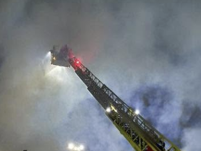 Large Warehouse Fire Breaks Out in Business Park, Fire Crews Respond