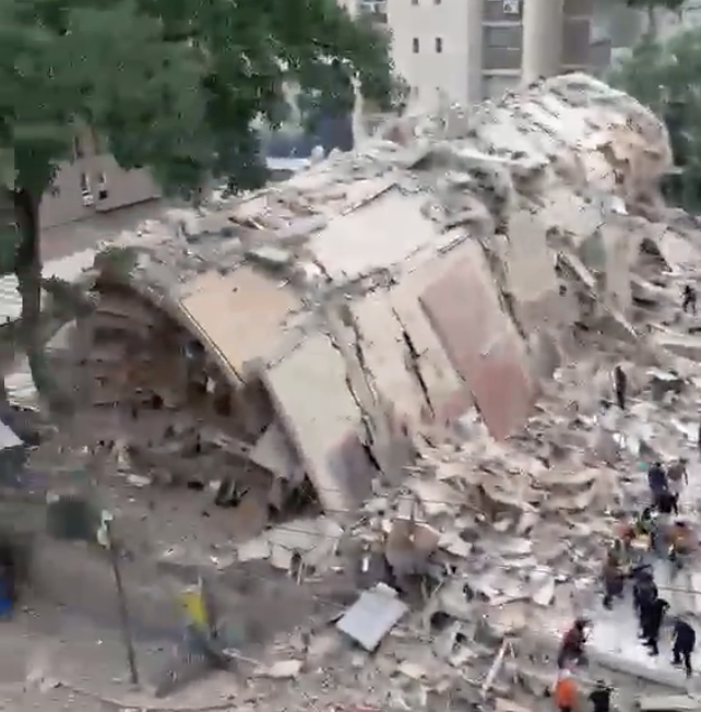 Strong 7.1 Magnitude Earthquake Hits Caracas Resulting in Building Collapse
