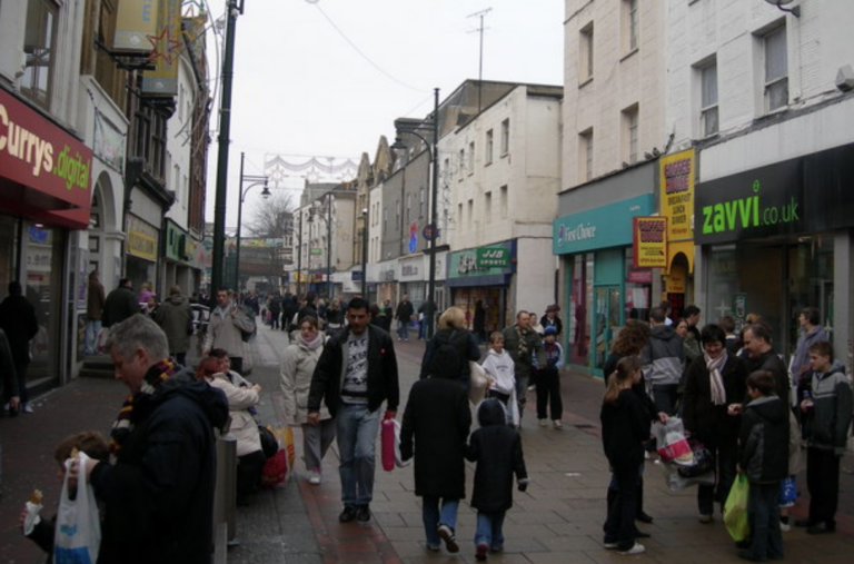 Woman Assaulted on High Street – Kent Police Seek Witnesses