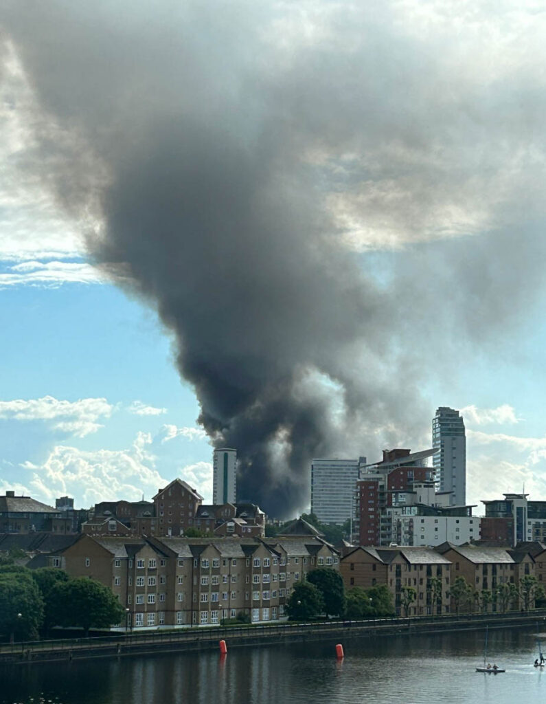 Major Fire Breaks Out at Recycling Centre as 100 Firefighters Respond