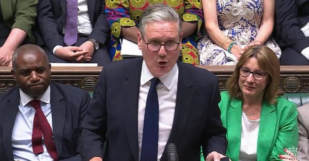 Starmer receives standing ovation during emotional final PMQs as he bids farewell