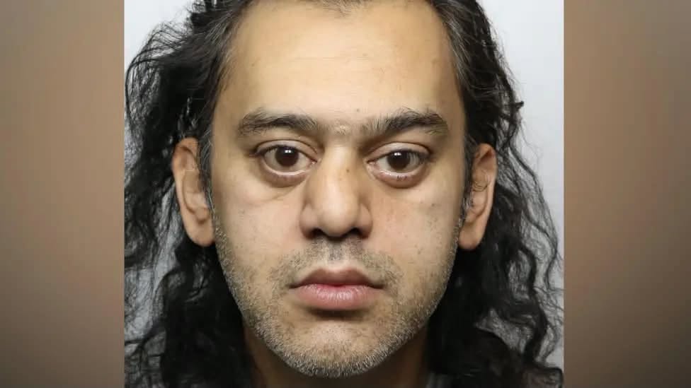 Street Stabbing Horror: Man Jailed for Life After Unprovoked Knife Attack Outside Takeaway