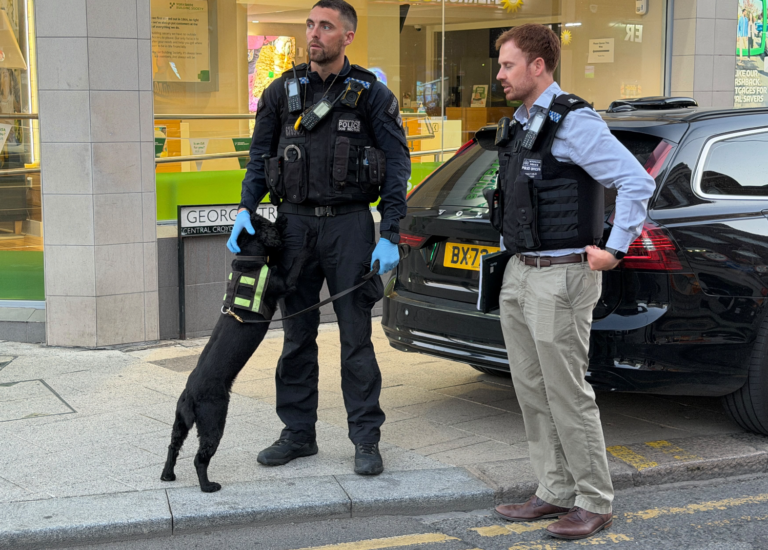 Two Men Stabbed in Croydon – Police Seek Witnesses