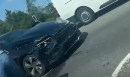 Police Appeal for Drivers of Three Vehicles Following Crash Near Gatwick Airport