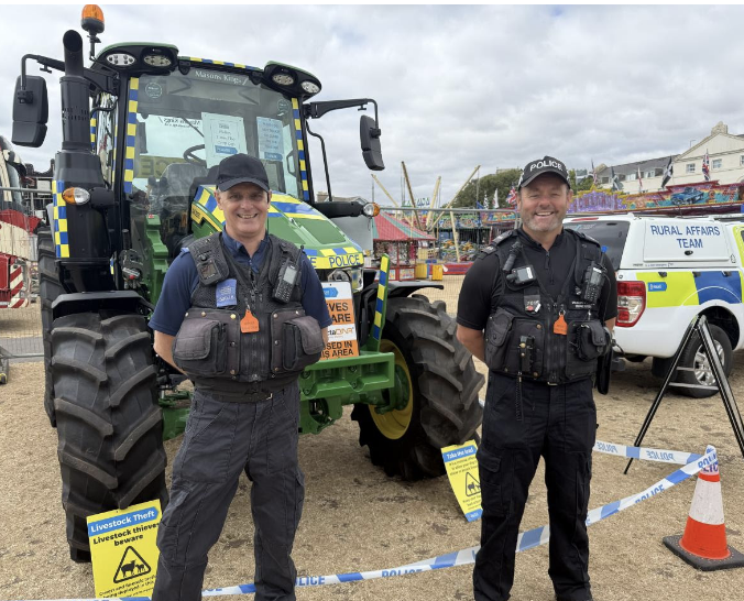Devon & Cornwall Police’s ‘Crop Cop’ Tractor Steals the Show at Teignmouth Blue Light Day