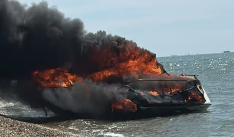 Boat Destroyed in Blaze Off Gosport Coast as 20 Firefighters and Coastguard Respond