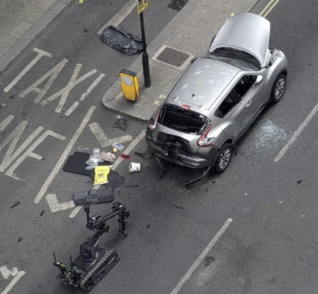 King’s Cross St Pancras fully reopens after police controlled explosion on unattended car