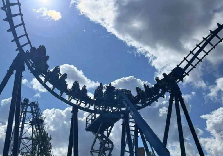 27 people trapped 50ft in air after Wipeout rollercoaster breaks down at Pleasurewood Hills