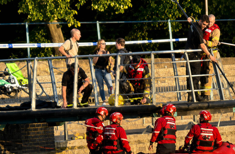 Boy, 14, dies after entering dock in east London as police issue water safety warning
