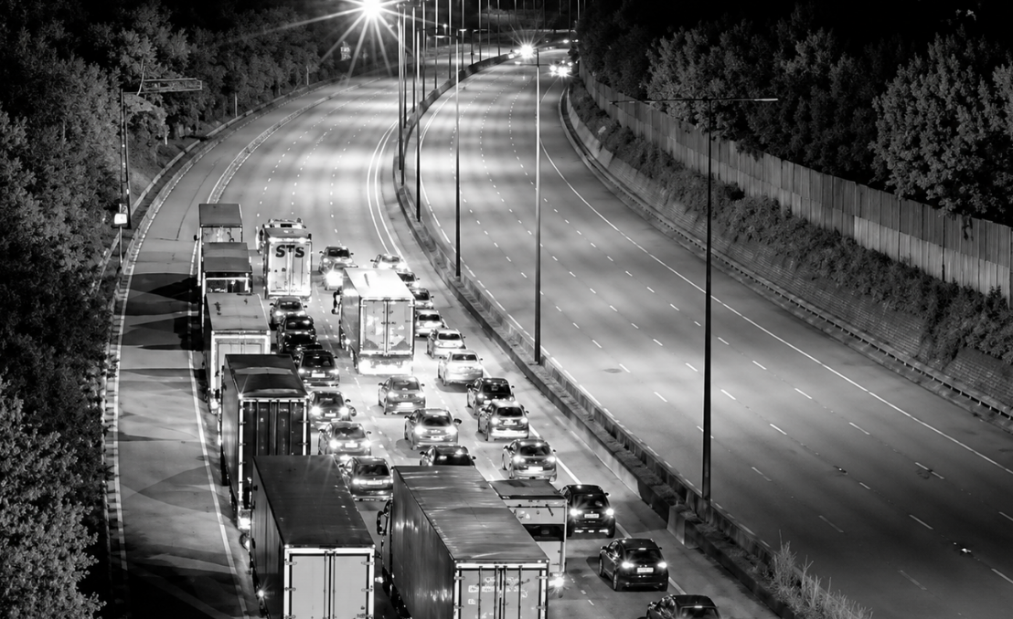 M25 closed in Surrey as police-led incident shuts carriageway