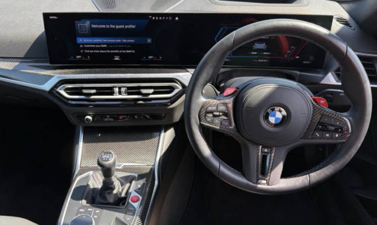AA calls for an easier way for automatic drivers to gain a manual licence