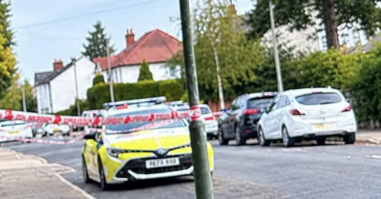 Man arrested on suspicion of attempted murder after man injured in Bromley incident