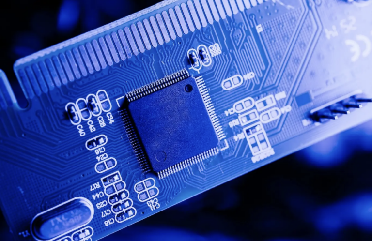 UK Steps Up Semiconductor Strategy With Expanded Support for AI Hardware