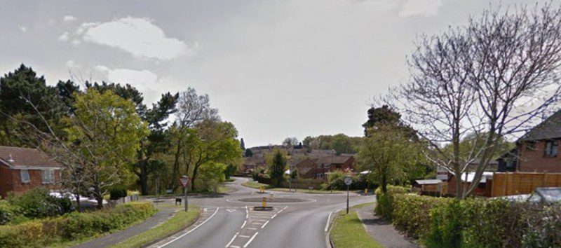 Teeneager Had Knife Held To His Throat In Street Robbery In Southampton