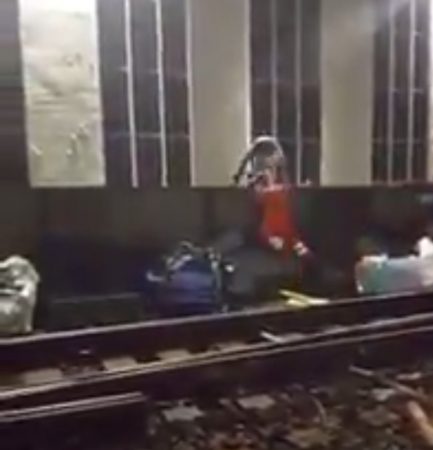 Watch This  Selfless Act Of Bravery By Railway Workers  Last Night