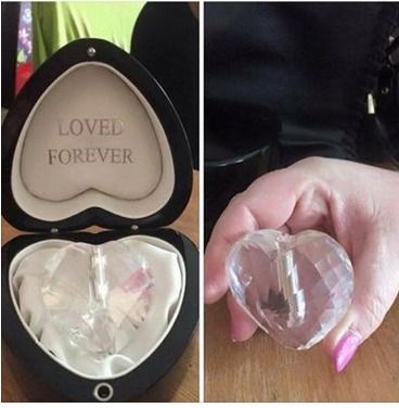 Cruel Thieves Ransacked Her Home And Steal  Late Mothers Ashes